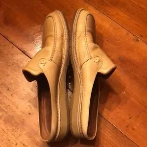 Tommy Bahama | Shoes | Hptommy Bahama Men 2 Leather Slipon  display picture 3